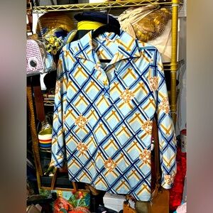 307 // Laura Mae Life Press poly top // 21" ptp